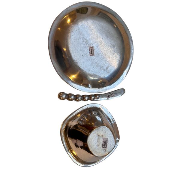 Mexican Silver/Pewter Plate, Serving Bowl & Knife - Picture 8 of 16